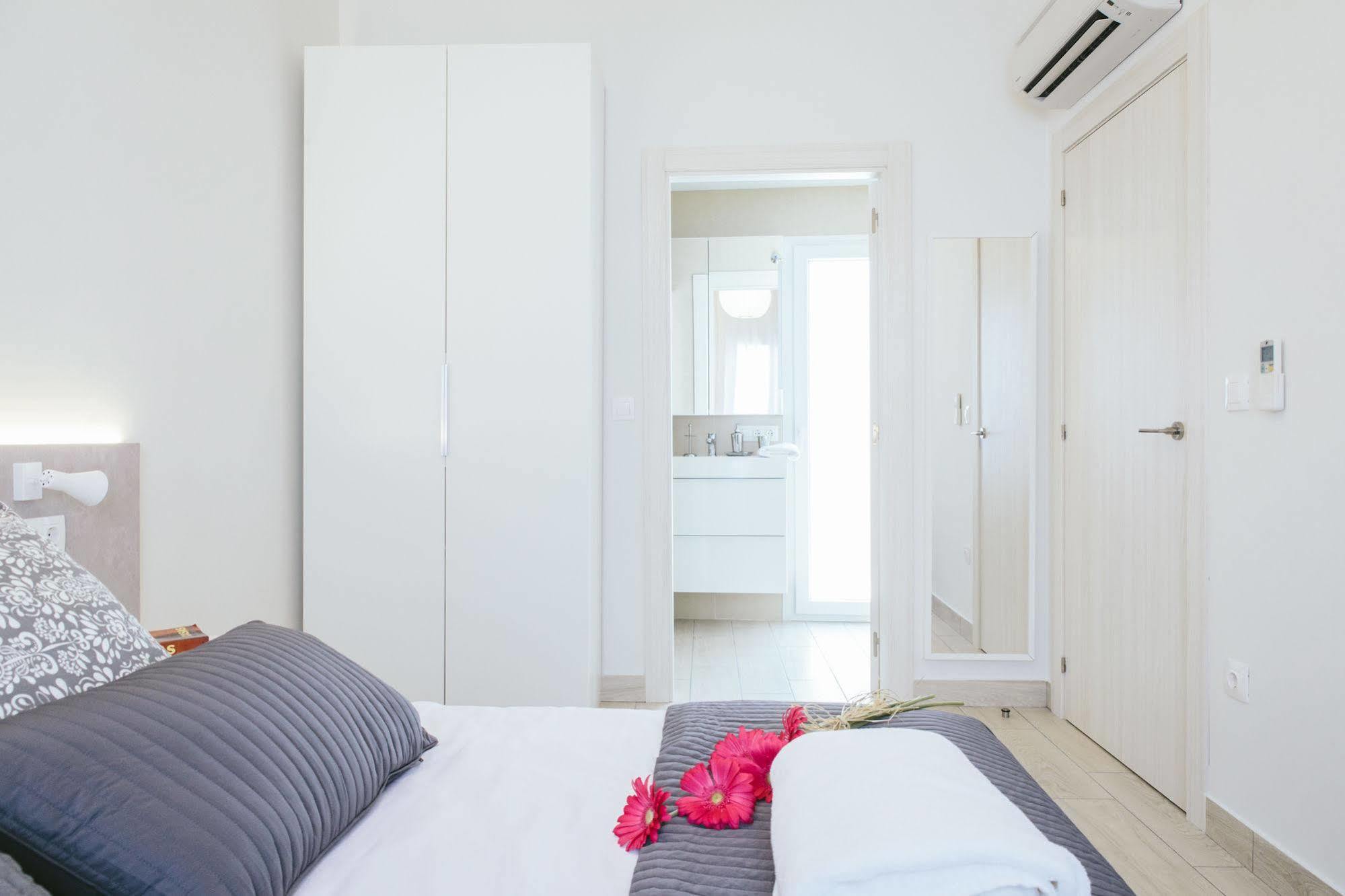 The Lucky Flats - Poeta Quintana Apartamento Alicante Exterior foto